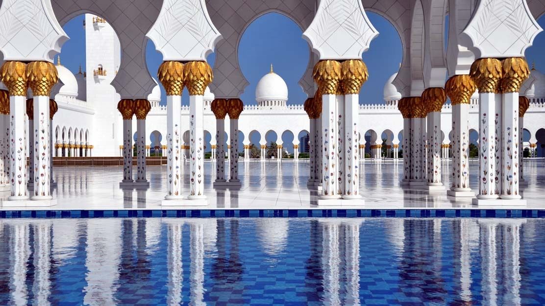 Abu Dhabi | LAT.40