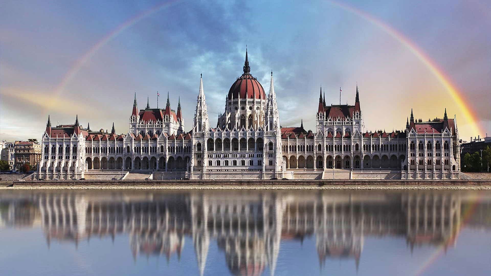 Luna de miel este de Europa diseñado por LAT.40