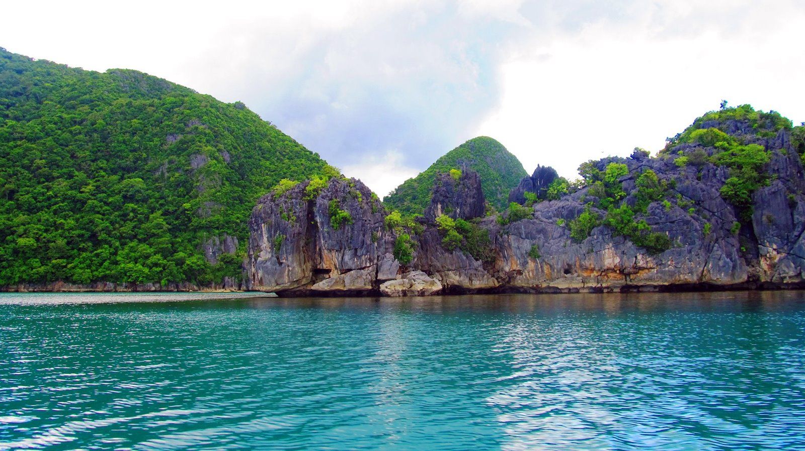 Caramoan | LAT.40