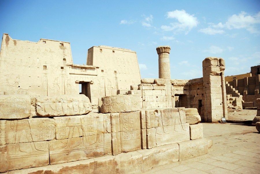 Edfu | LAT.40