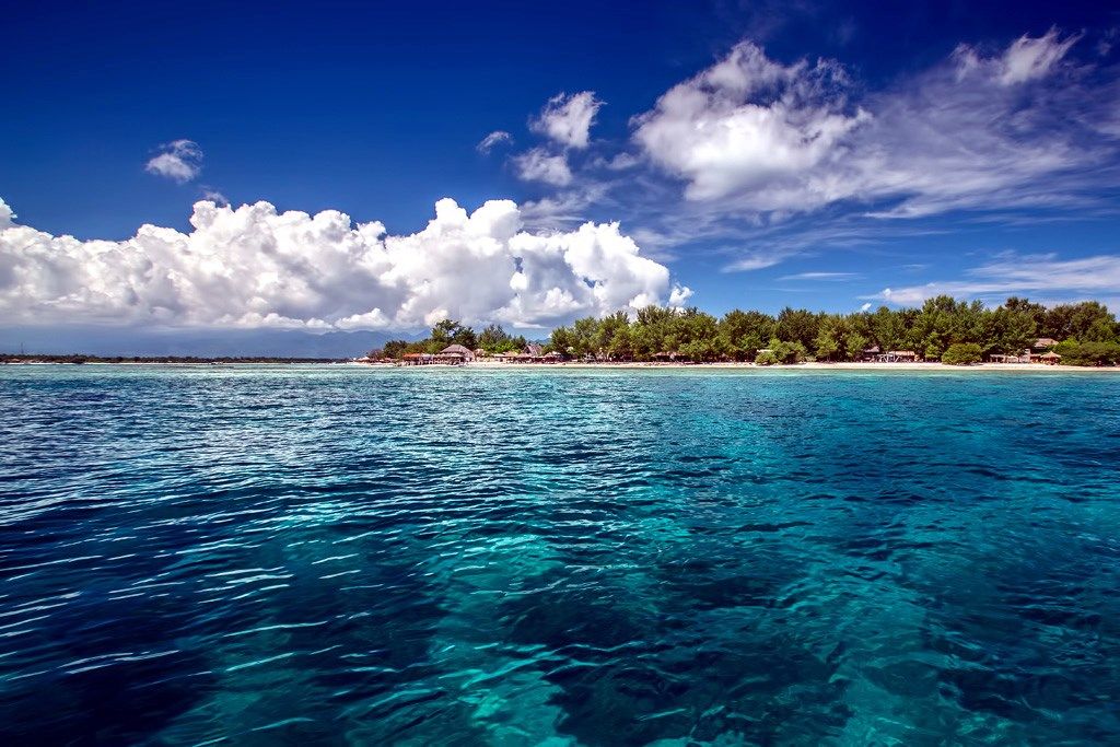 Island Hopping Gili Privado | LAT.40