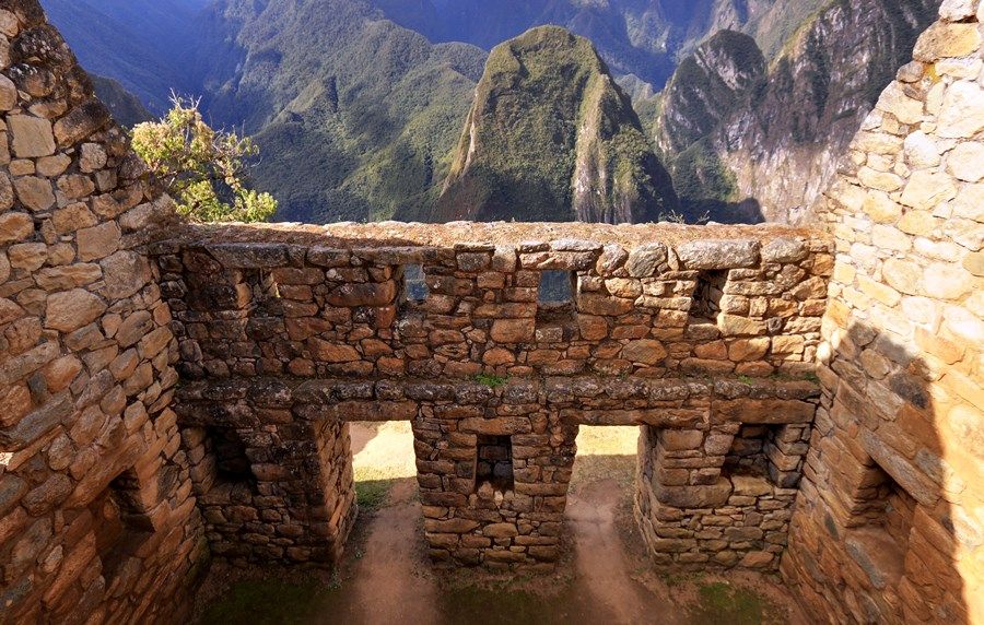 Machu Picchu | LAT.40