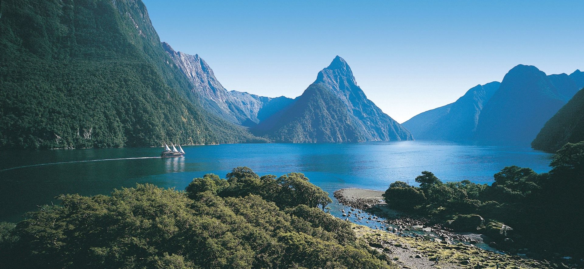 Milford Sound | LAT.40