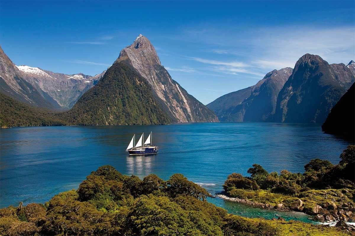 Milford Sound | LAT.40