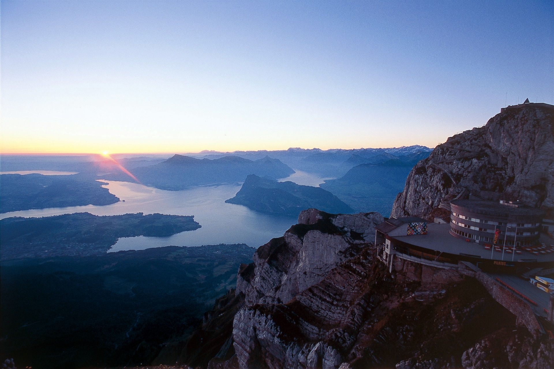 Monte Pilatus | LAT.40