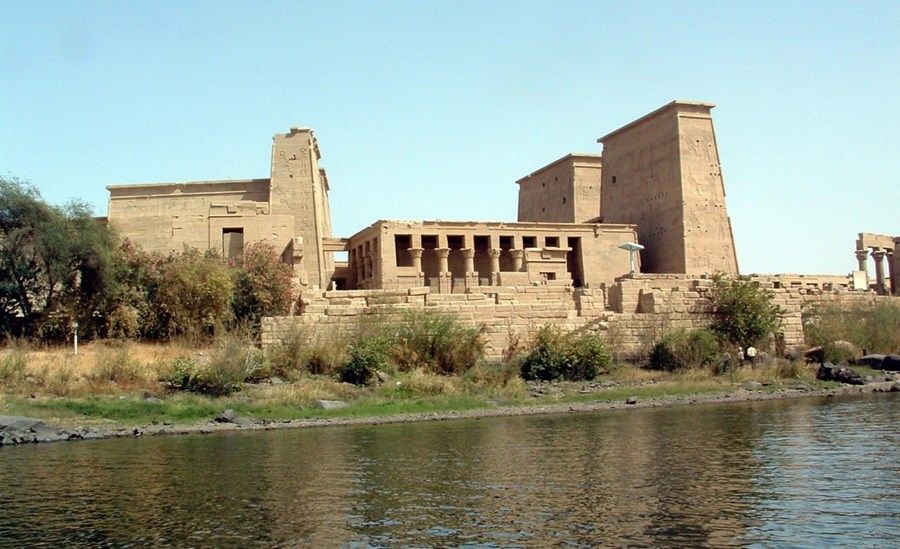 Philae | LAT.40