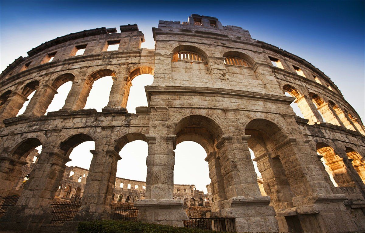 Pula | LAT.40