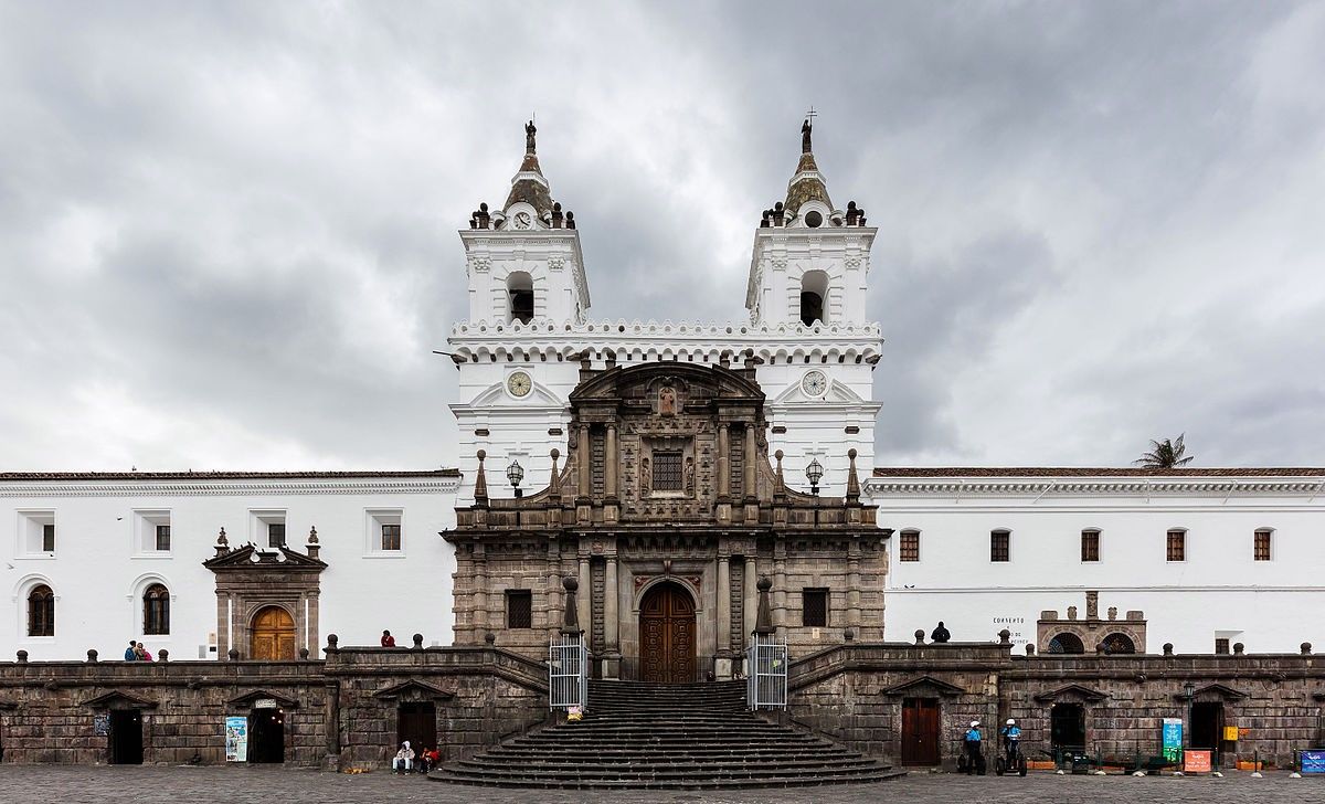 Quito | LAT.40
