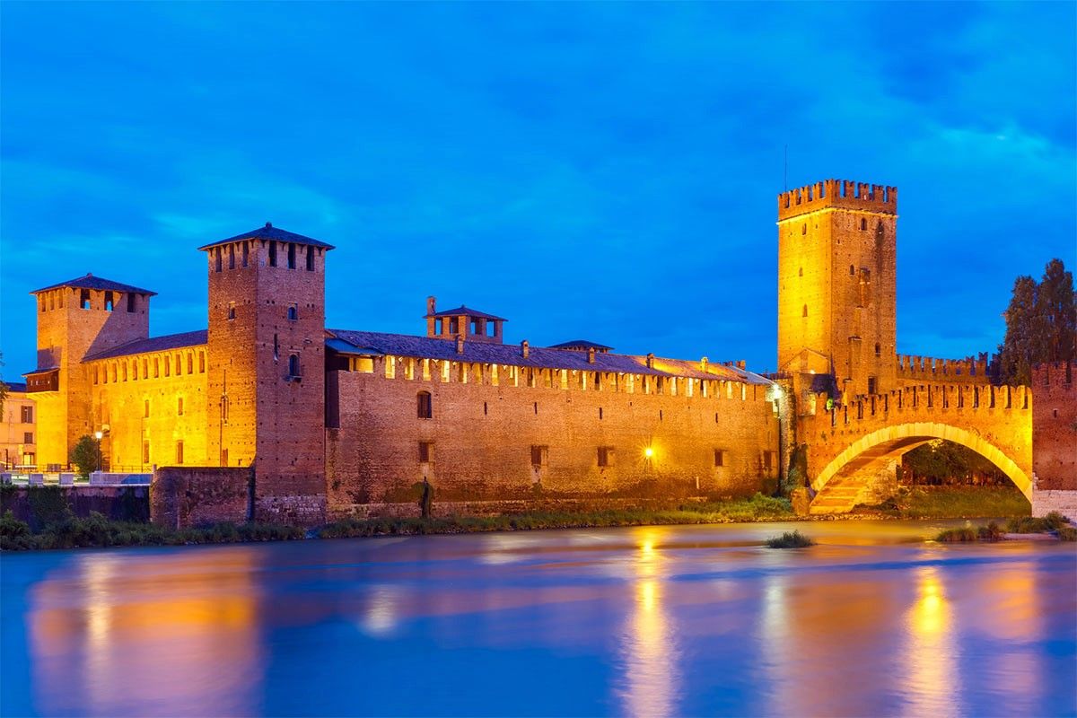 Verona | LAT.40