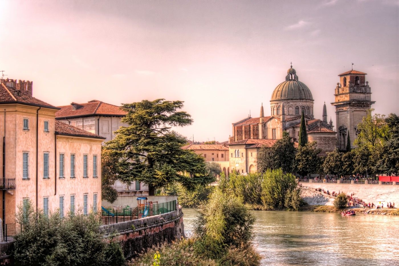 Verona | LAT.40