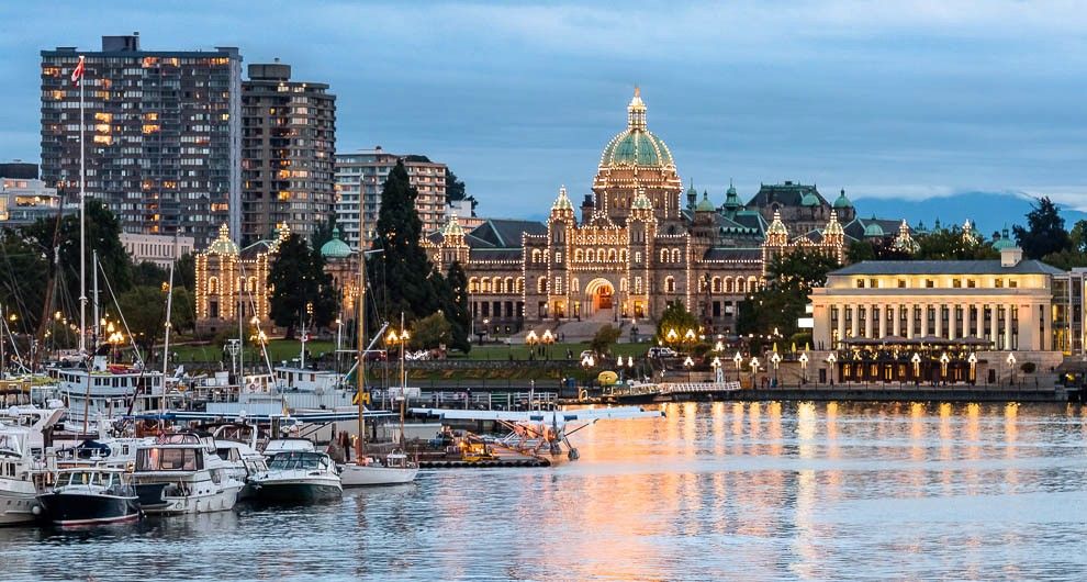 Victoria | LAT.40