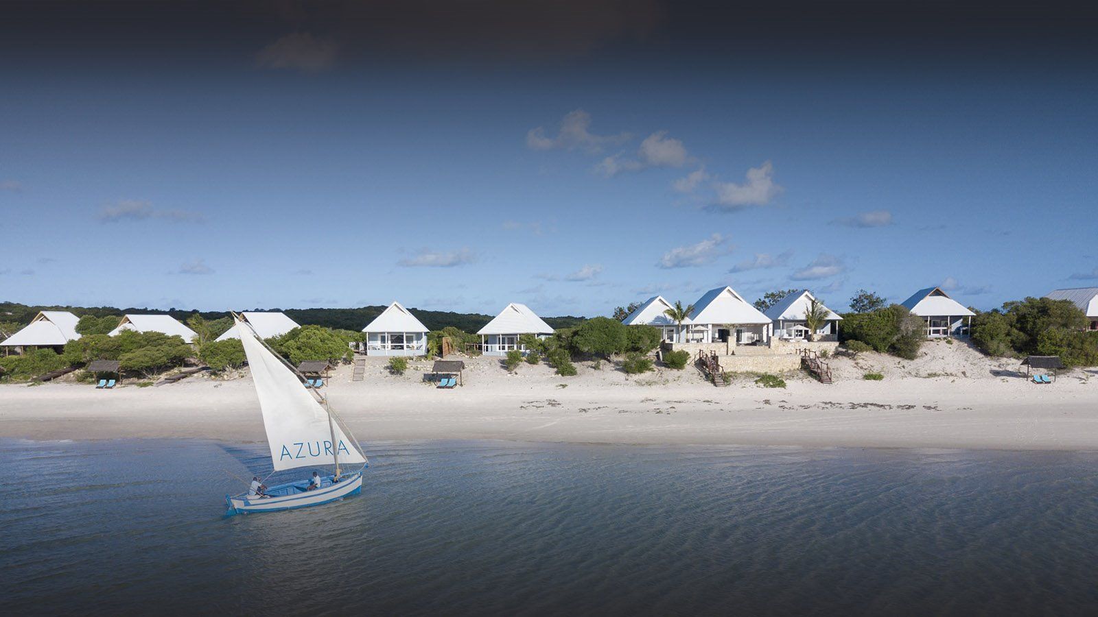 Azura Marlin Beach en Benguerra Island