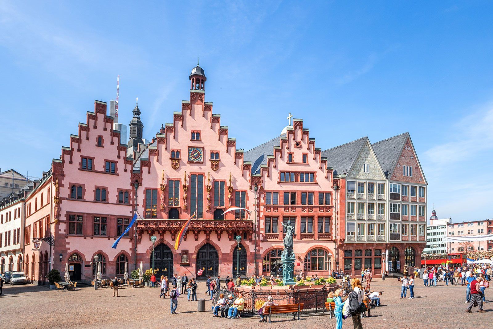 Frankfurt | LAT.40