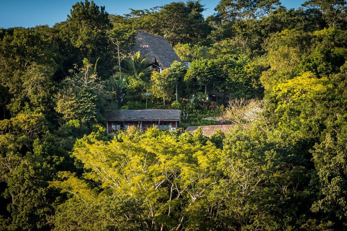 La Lancha en Lago Petén Itzá