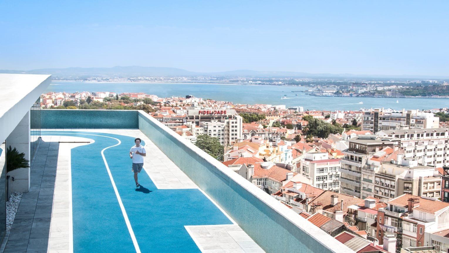 Four Seasons Hotel Ritz en su destino