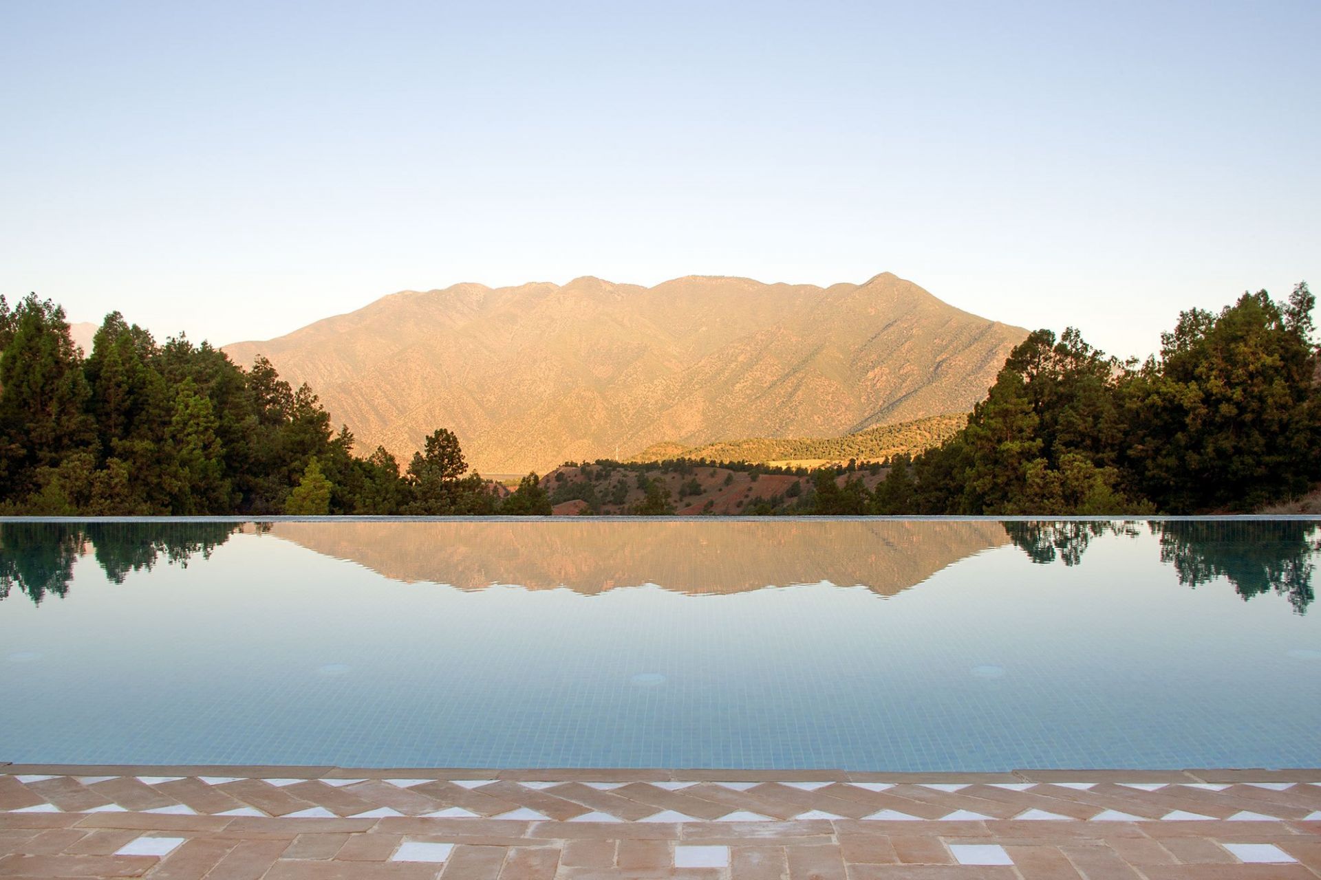 L'amandier Hotel | LAT.40