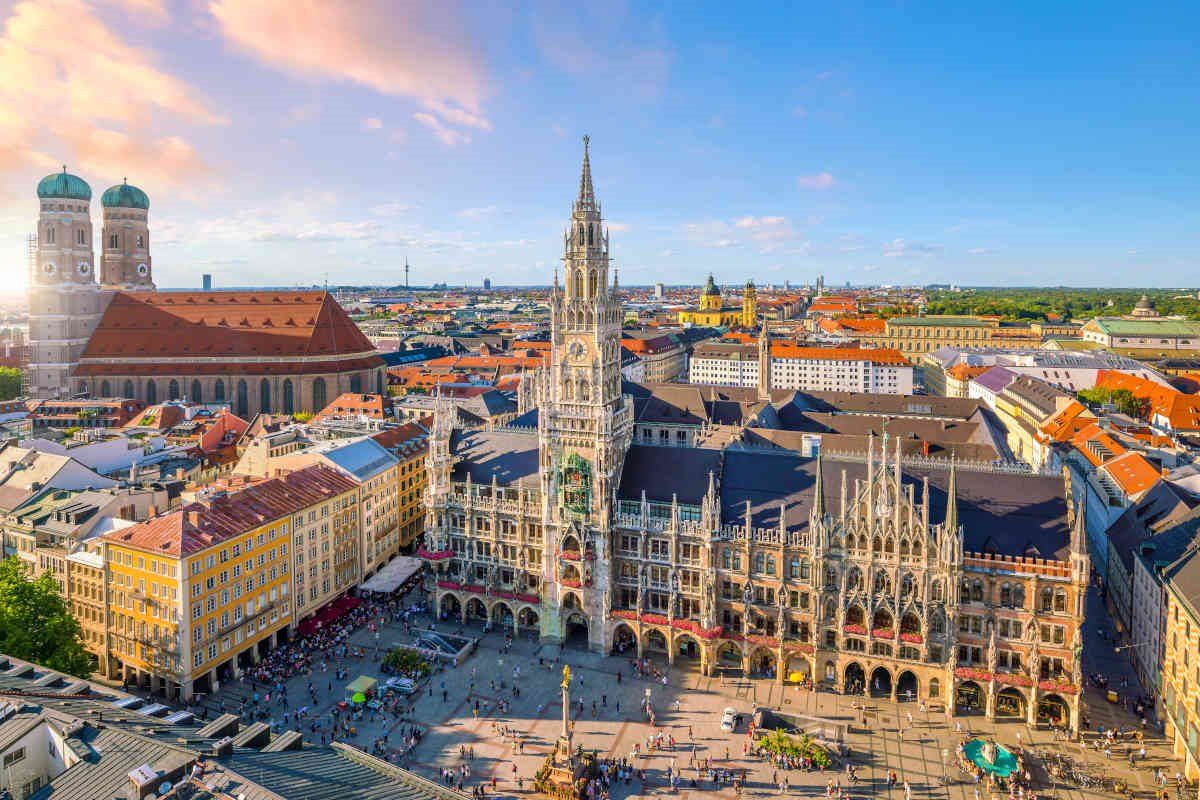 Munich | LAT.40