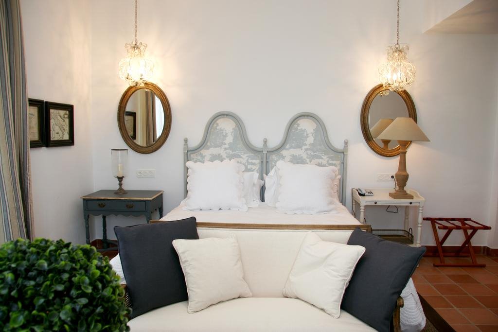 B Bou Hotel Cortijo Bravo en Spain