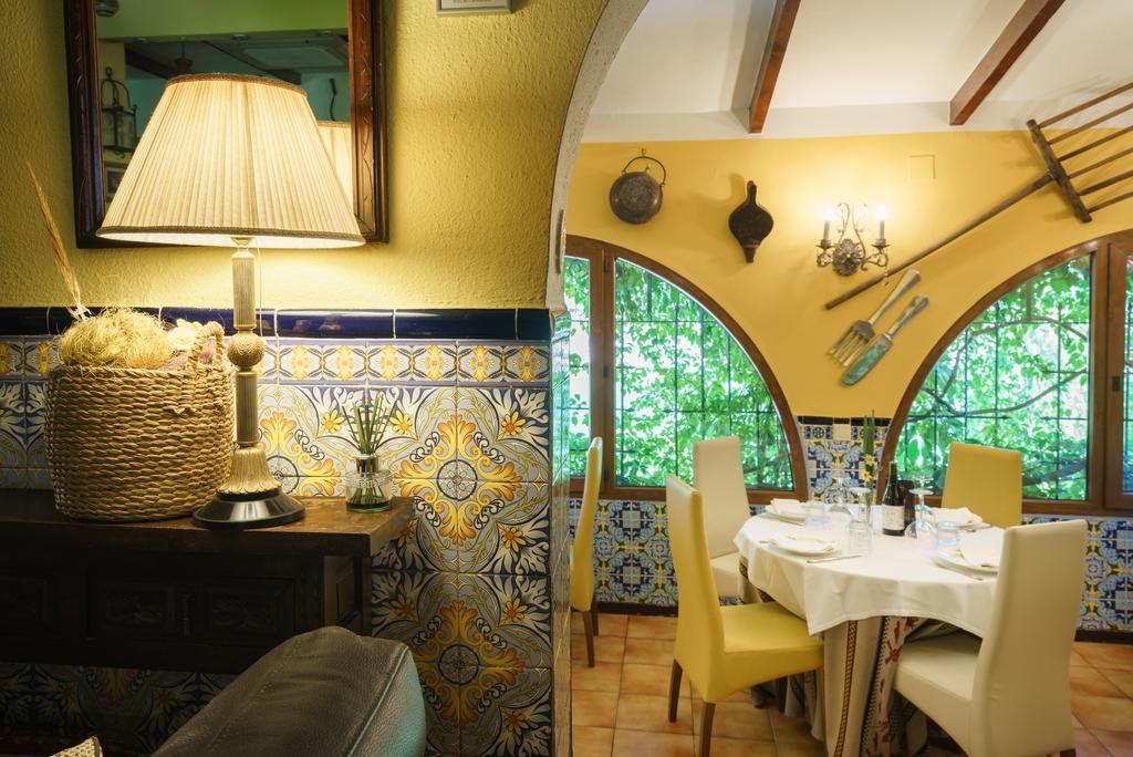 Hotel Albamanjon en Spain