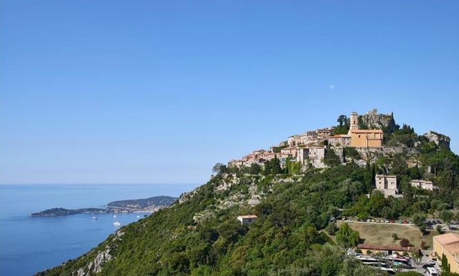 Chateau De La Chevre D Or en France
