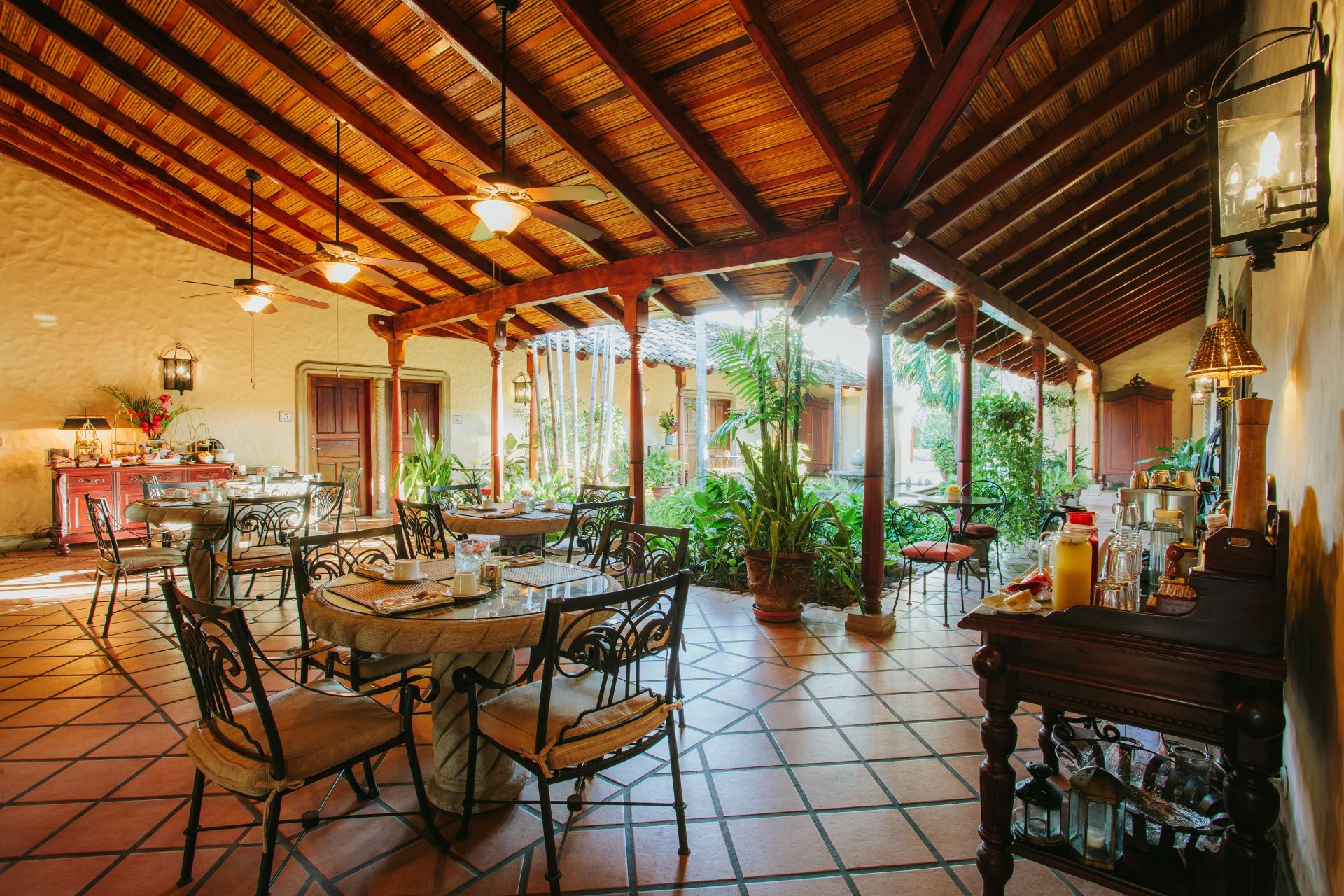 Los Robles en Nicaragua