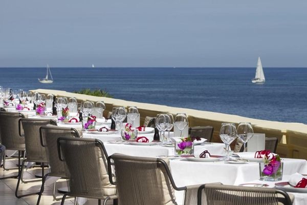  Hotel Royal Riviera en France