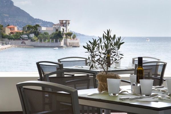  Hotel Royal Riviera en France