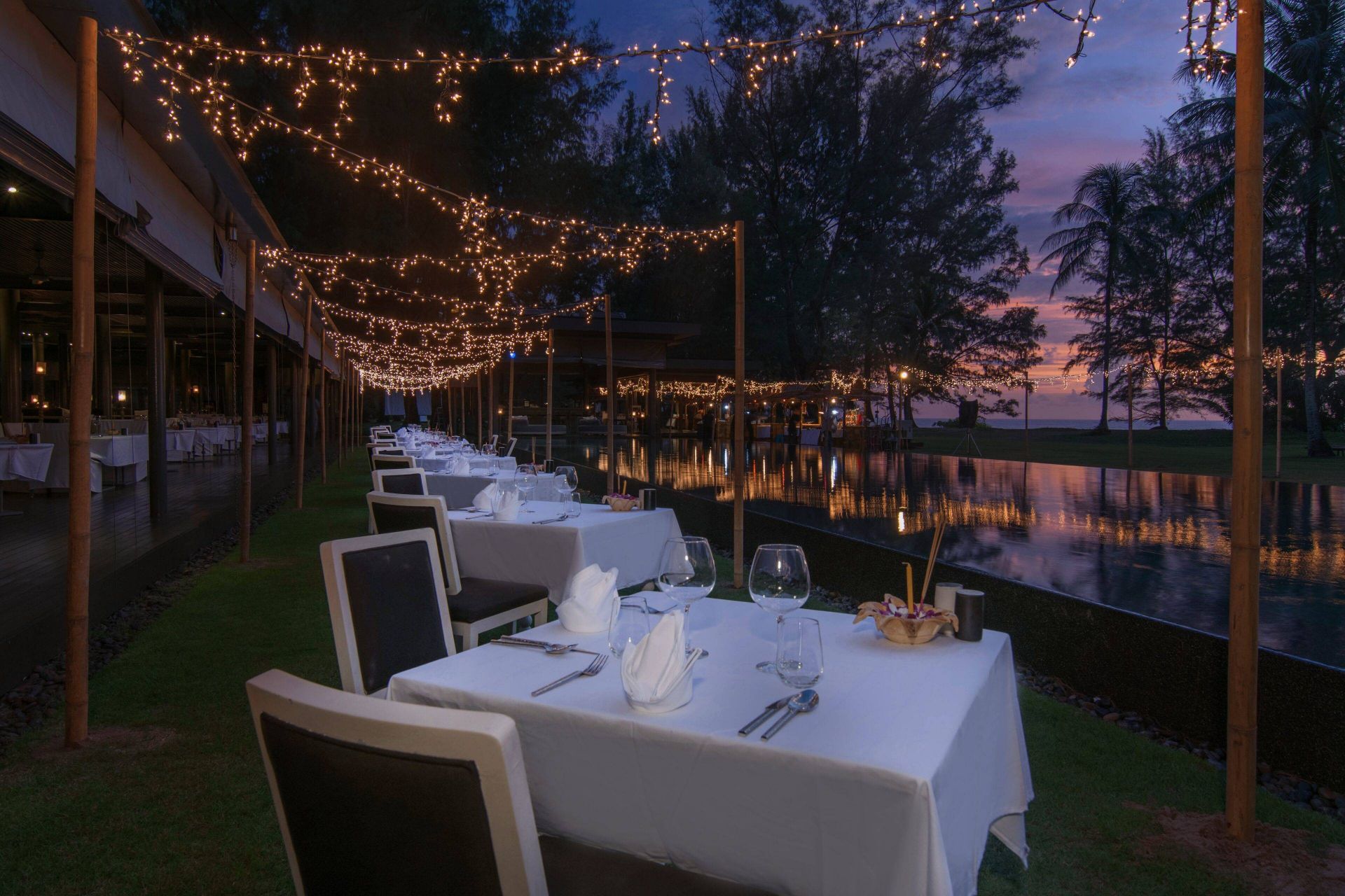 SALA Phuket Mai Khao Beach Resort en Phuket
