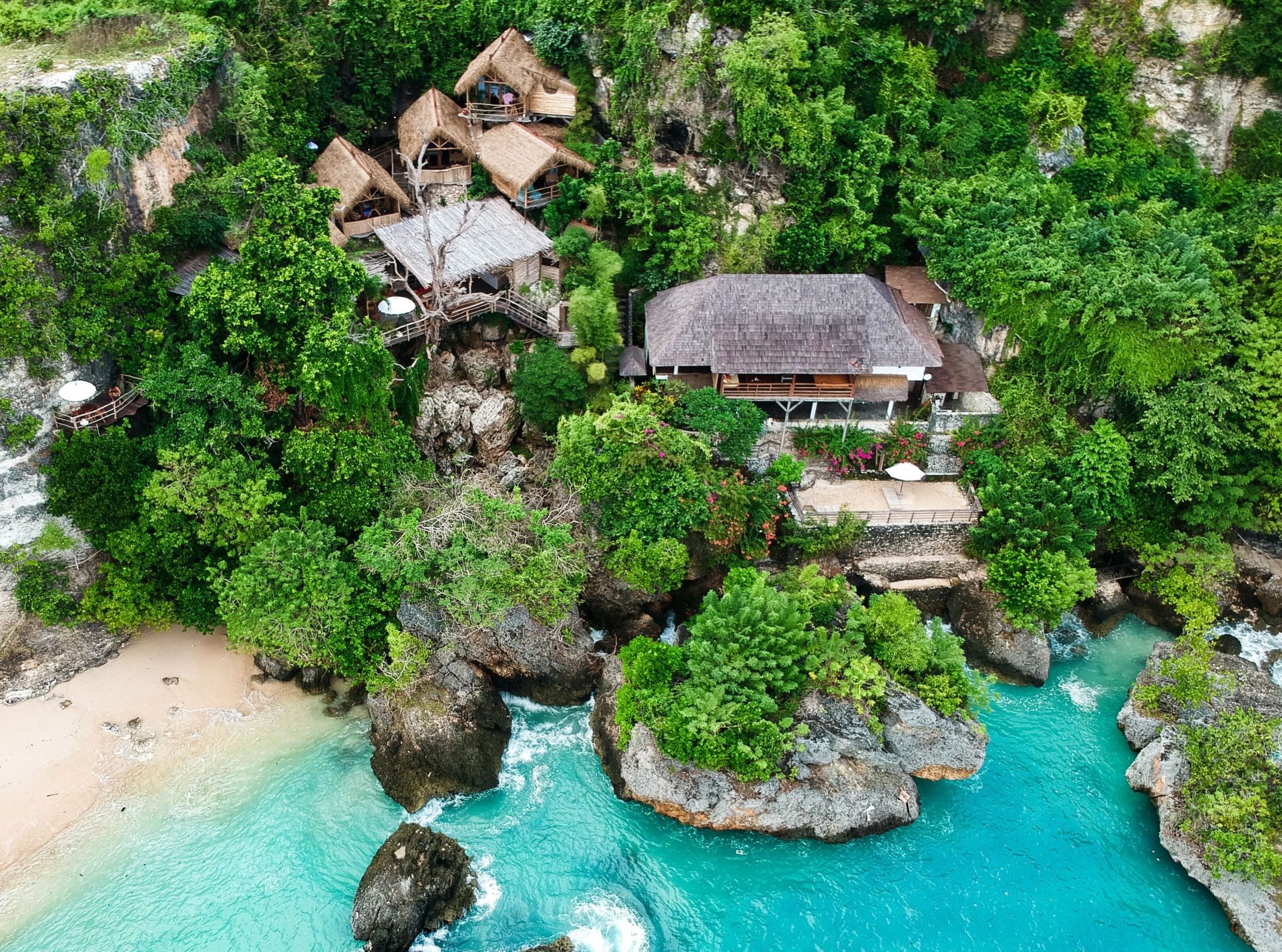 The Korowai en Bali - Uluwatu