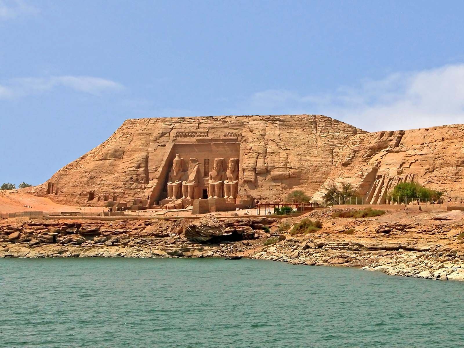 Aswan | LAT.40