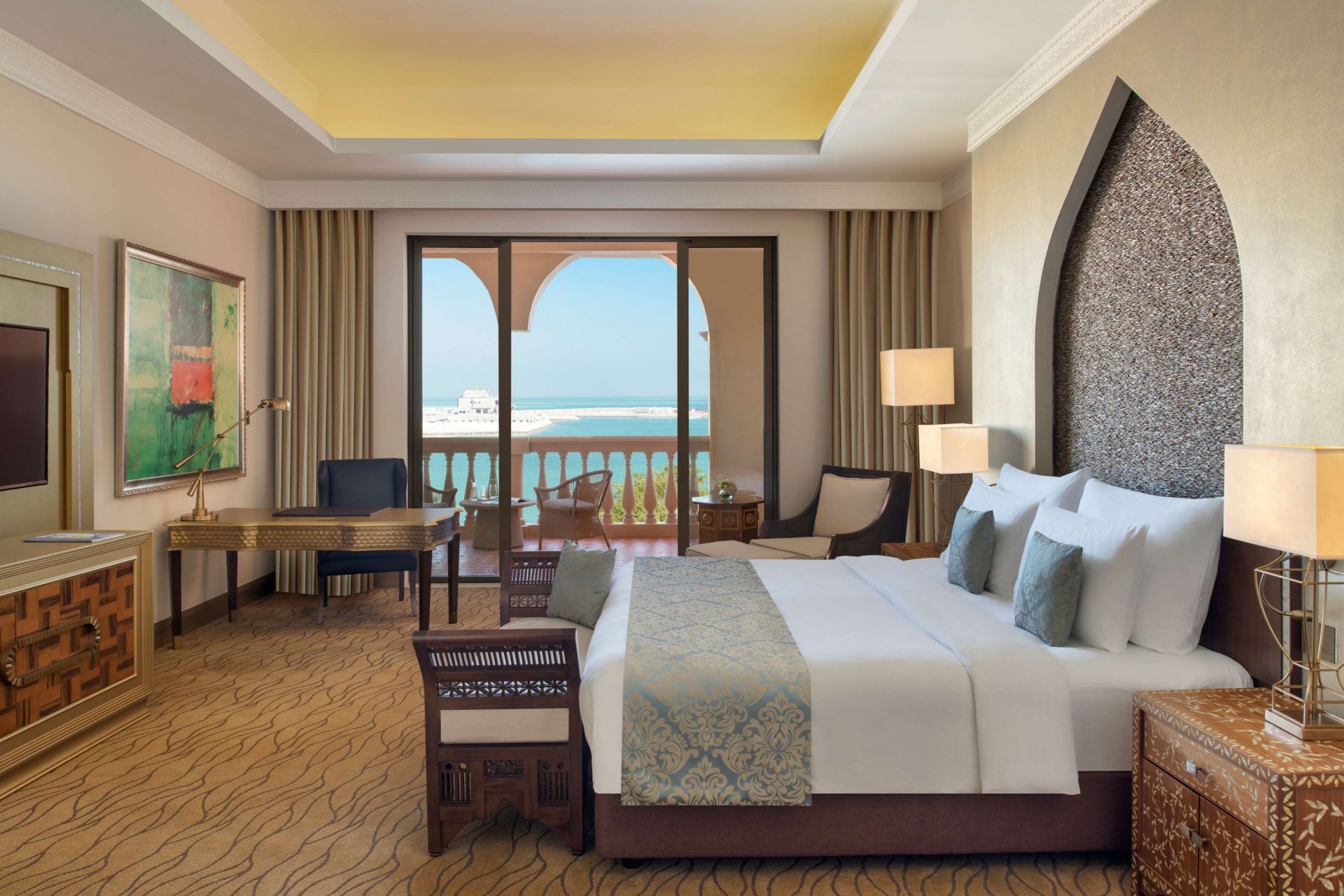 The St. Regis Marsa Arabia Island, The Pearl Qatar en Doha