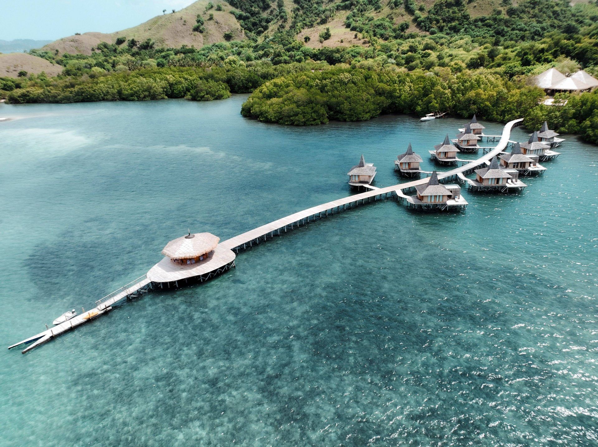 Menjaga Bay en su destino
