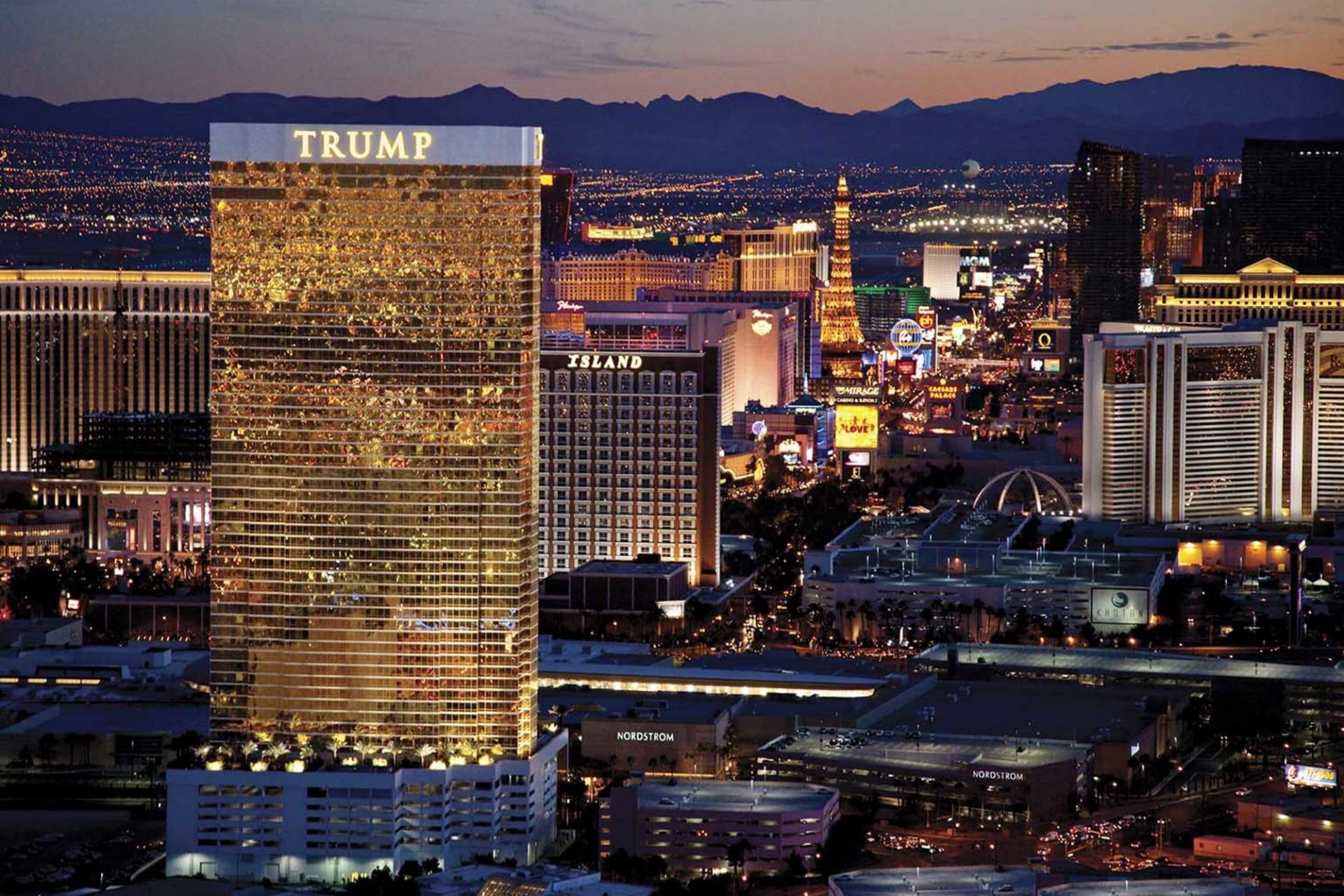 Trump International Hotel Las Vegas en su destino