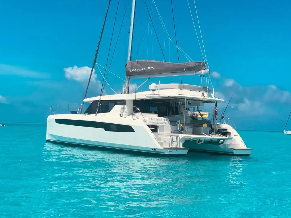 Leopard 50 Catamaran en su destino
