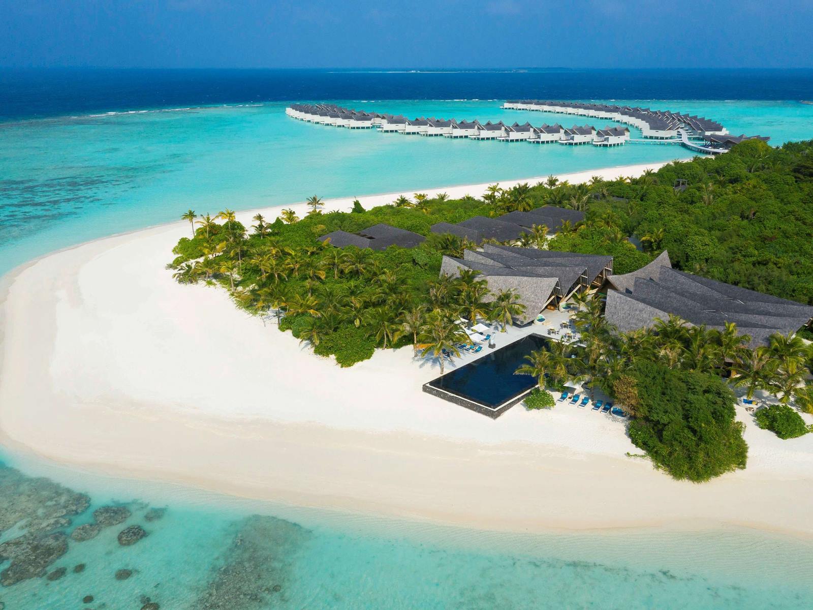 Mövenpick Resort Kuredhivaru Maldives en Noonu Atoll