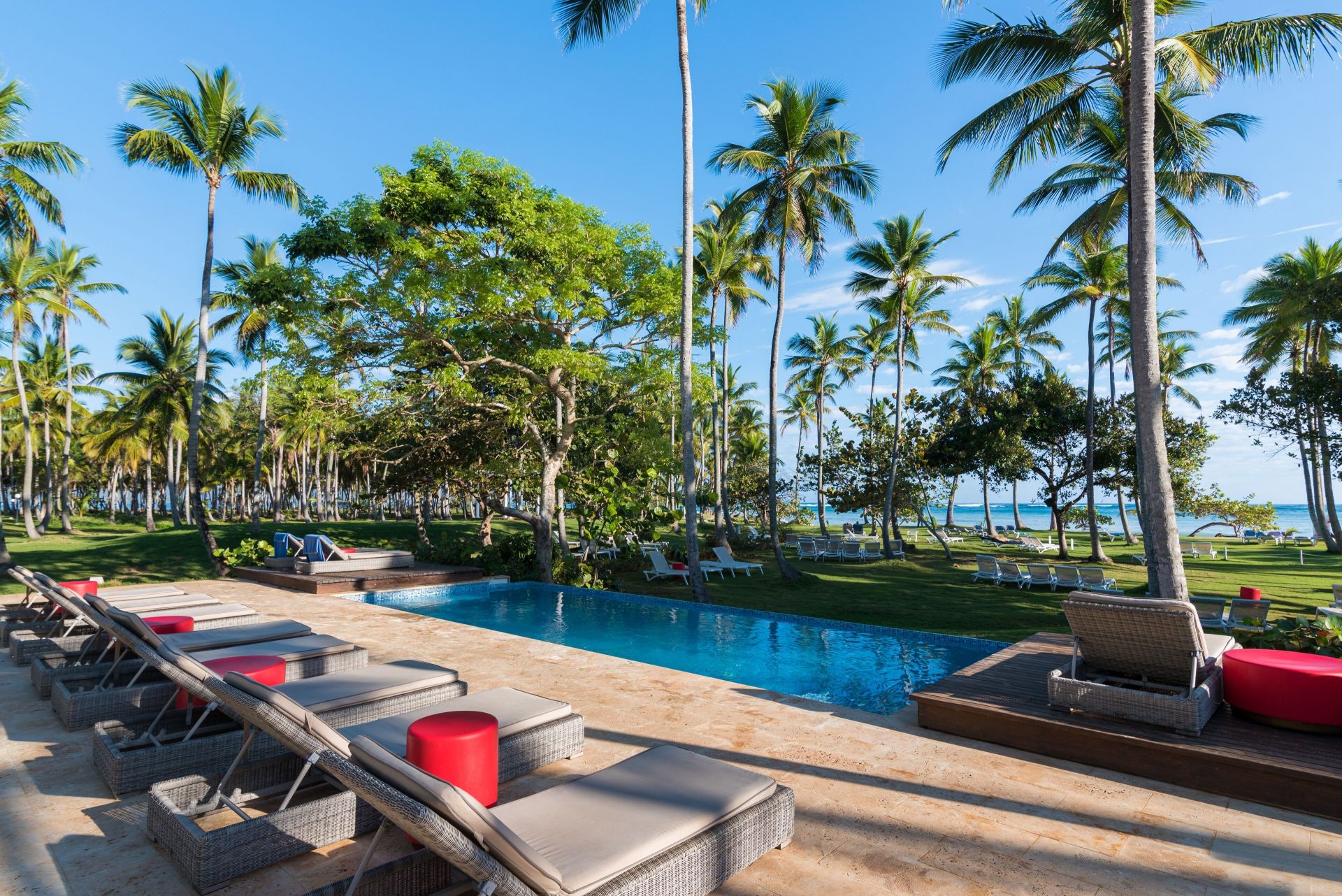 Select at Grand Paradise Samana - All Inclusive en su destino