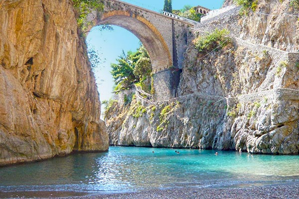 Sorrento | LAT.40