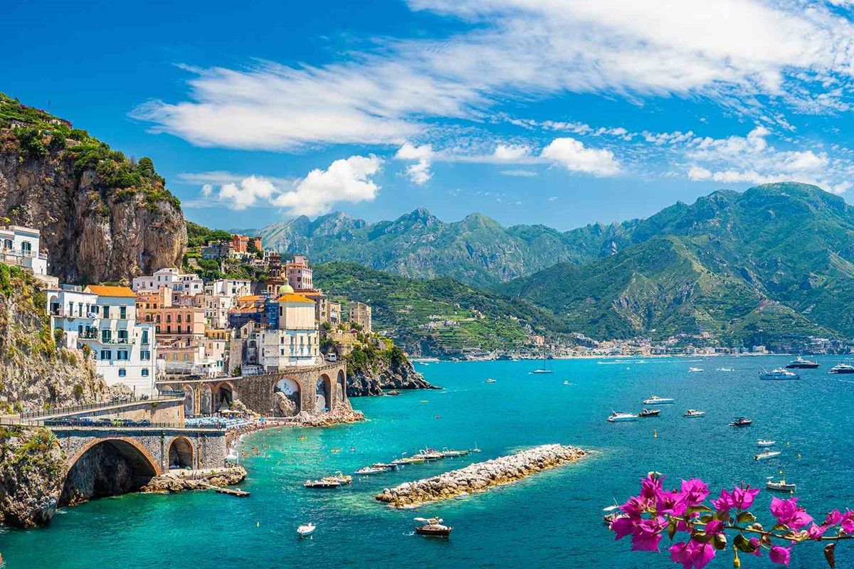 Amalfi | LAT.40