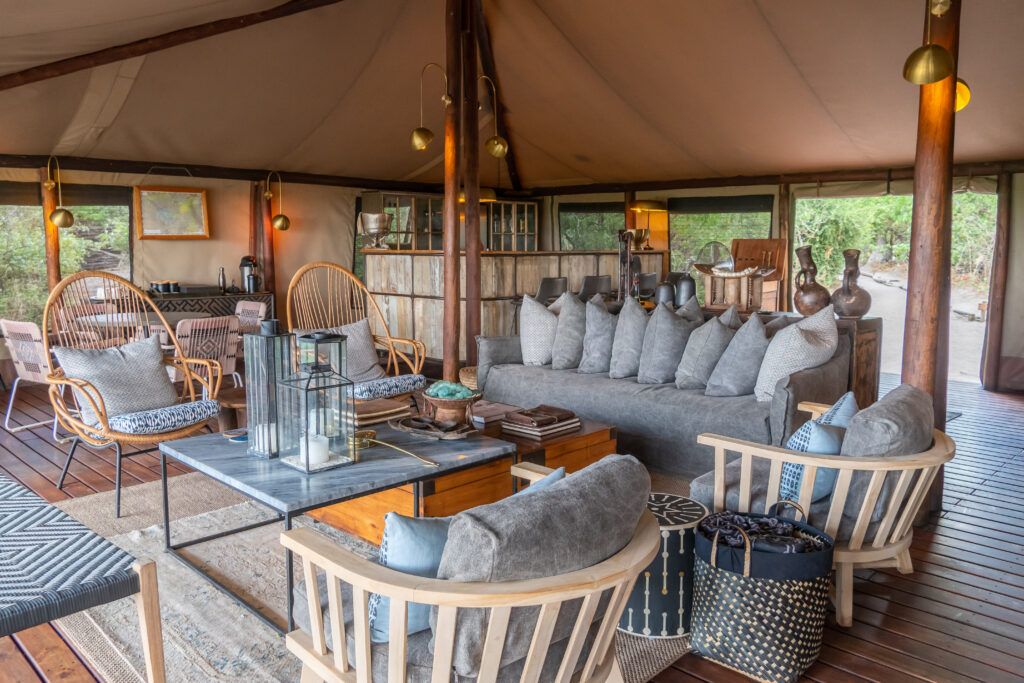 Linyanti Bush Camp & Ebony en Chobe
