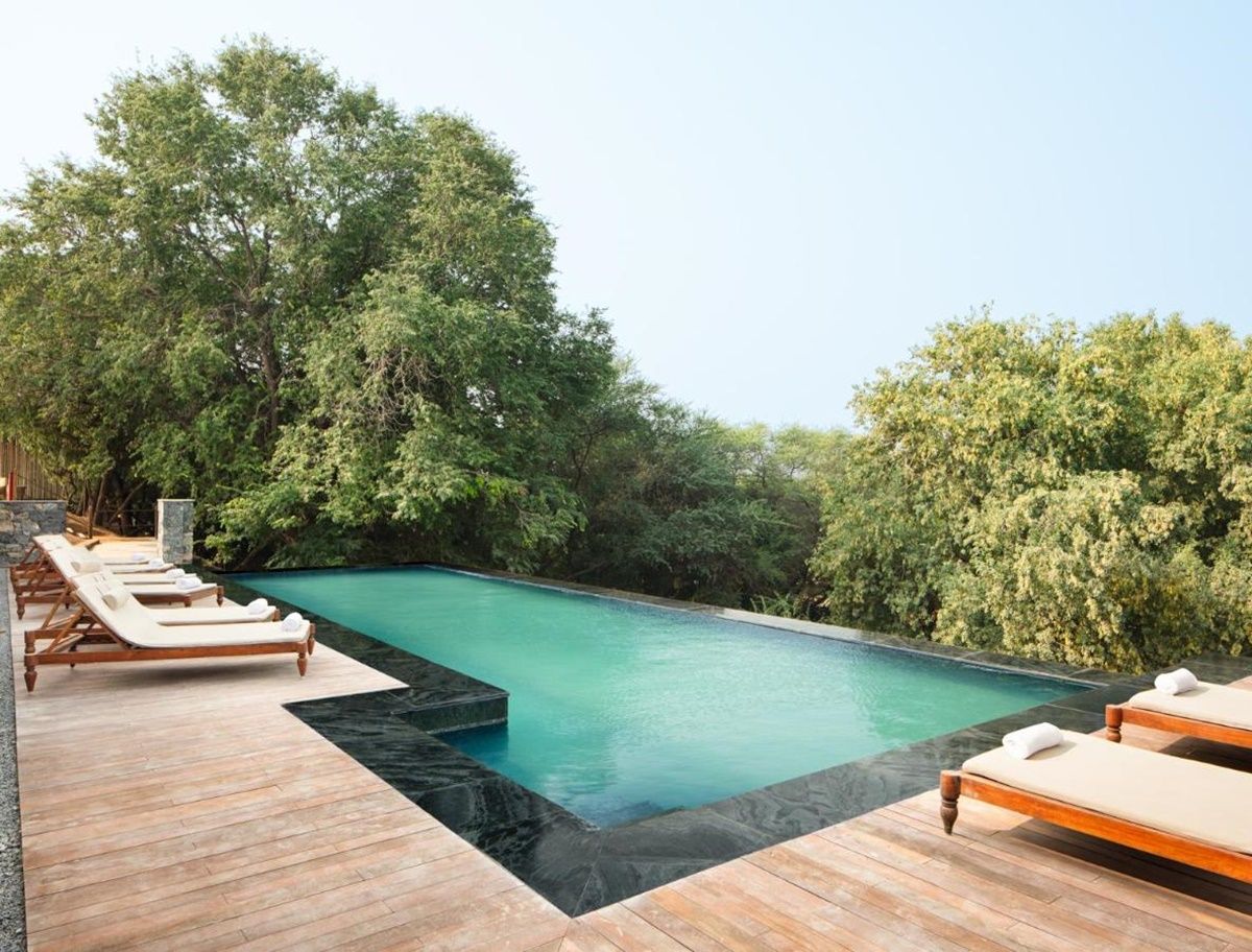 Hotel Raas Chhatrasagar en India
