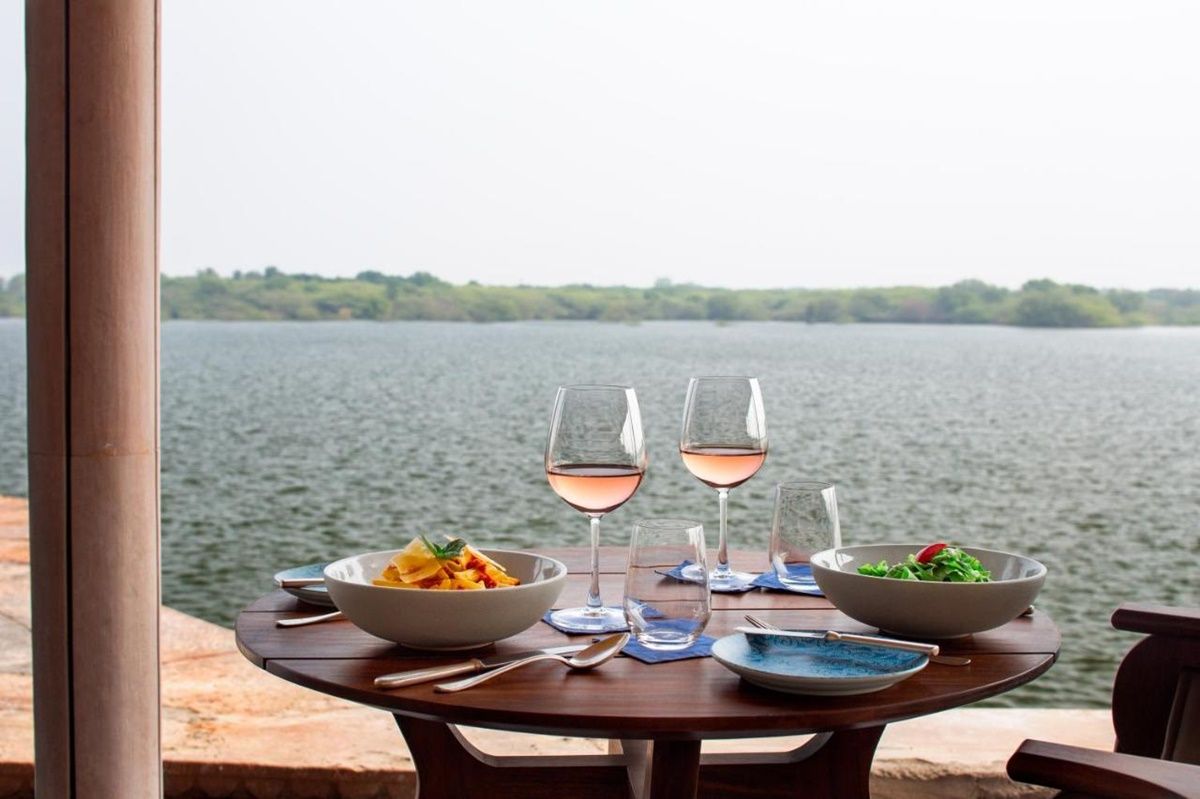 Hotel Raas Chhatrasagar en India