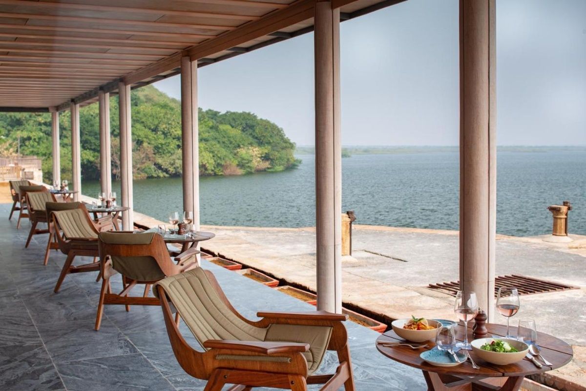 Hotel Raas Chhatrasagar en India