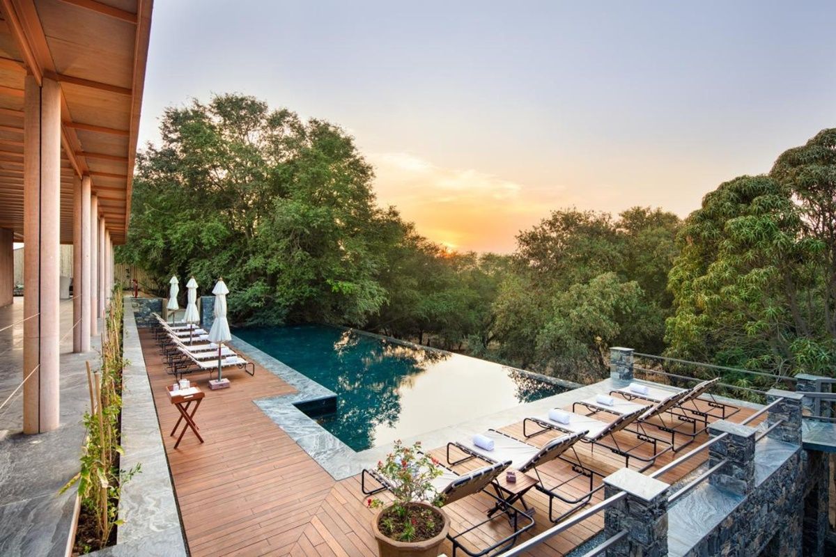 Hotel Raas Chhatrasagar en India