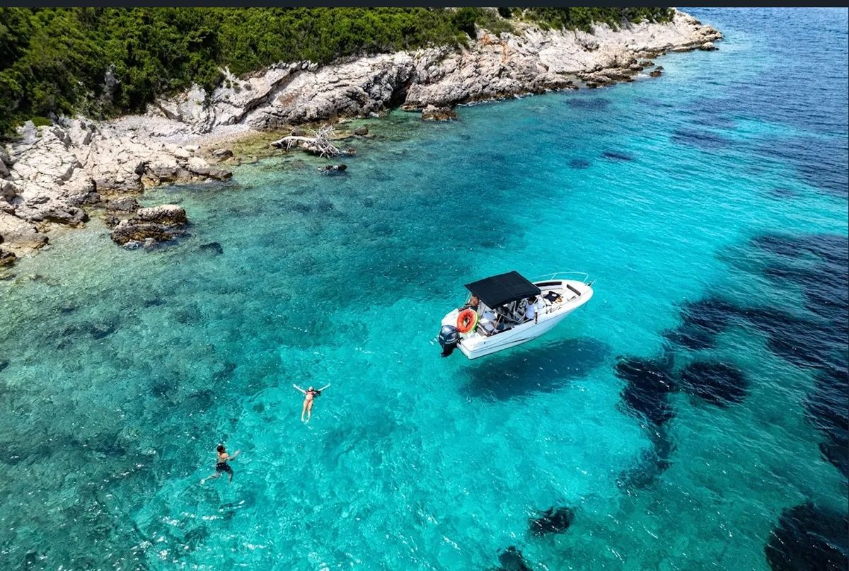 Goleta (30 metros) en Split