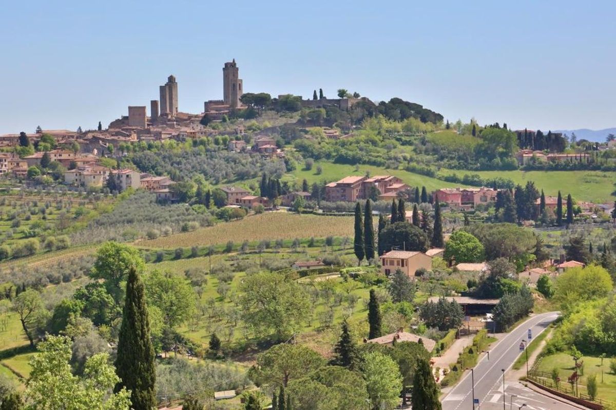 Hotel La Collegiata en su destino
