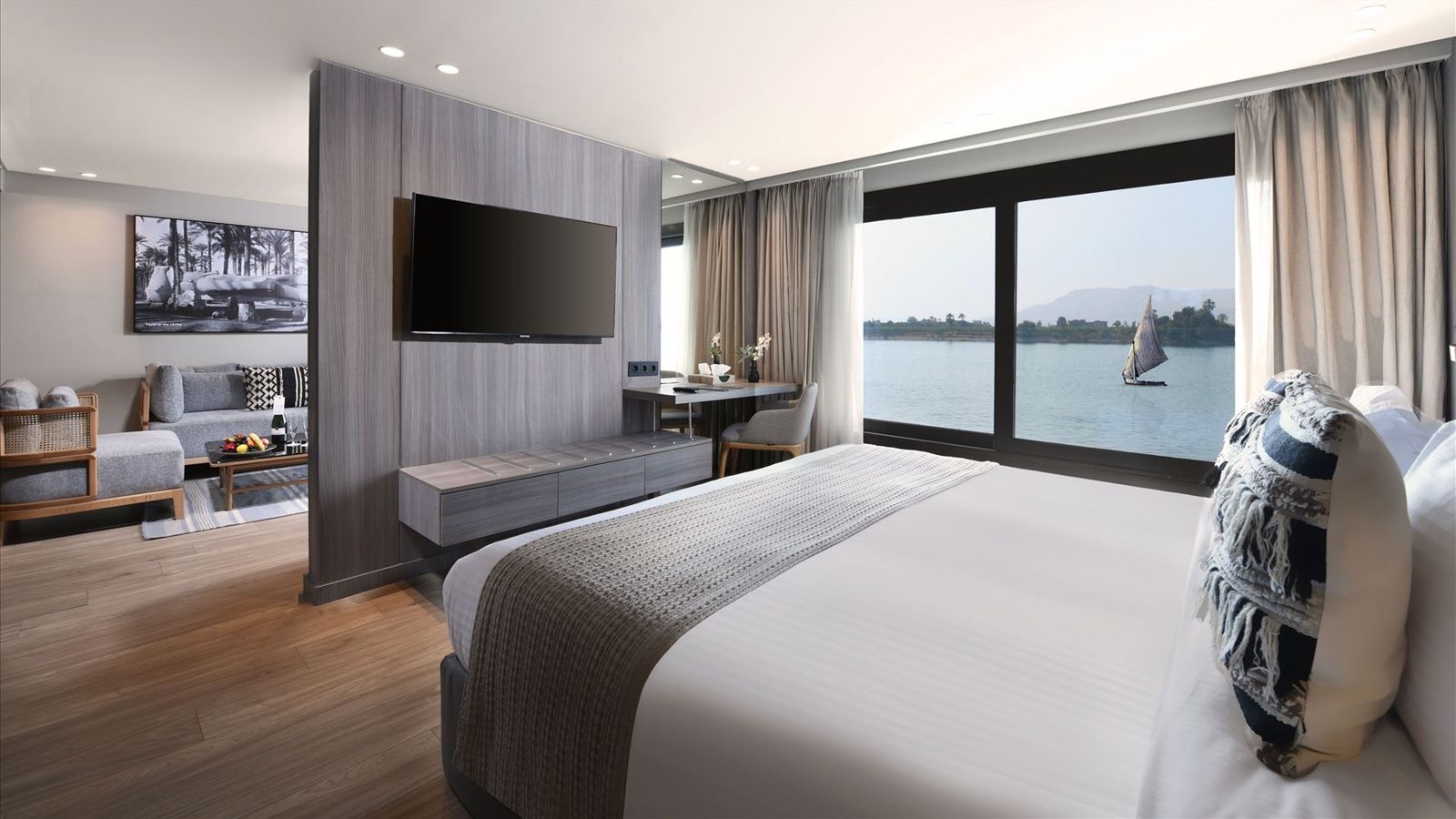 Historia Nile Cruise | LAT.40