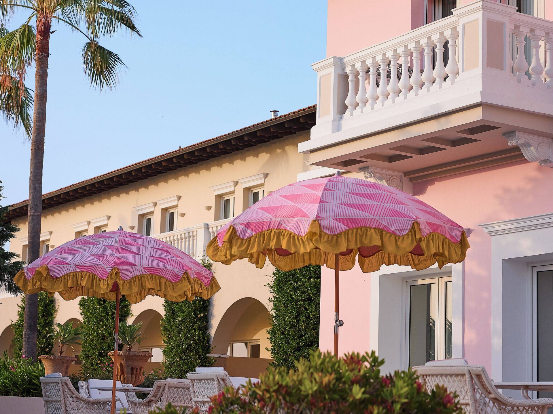 Mandola Rosa, A Grecotel Resort to Live at Riviera Olympia en Greece