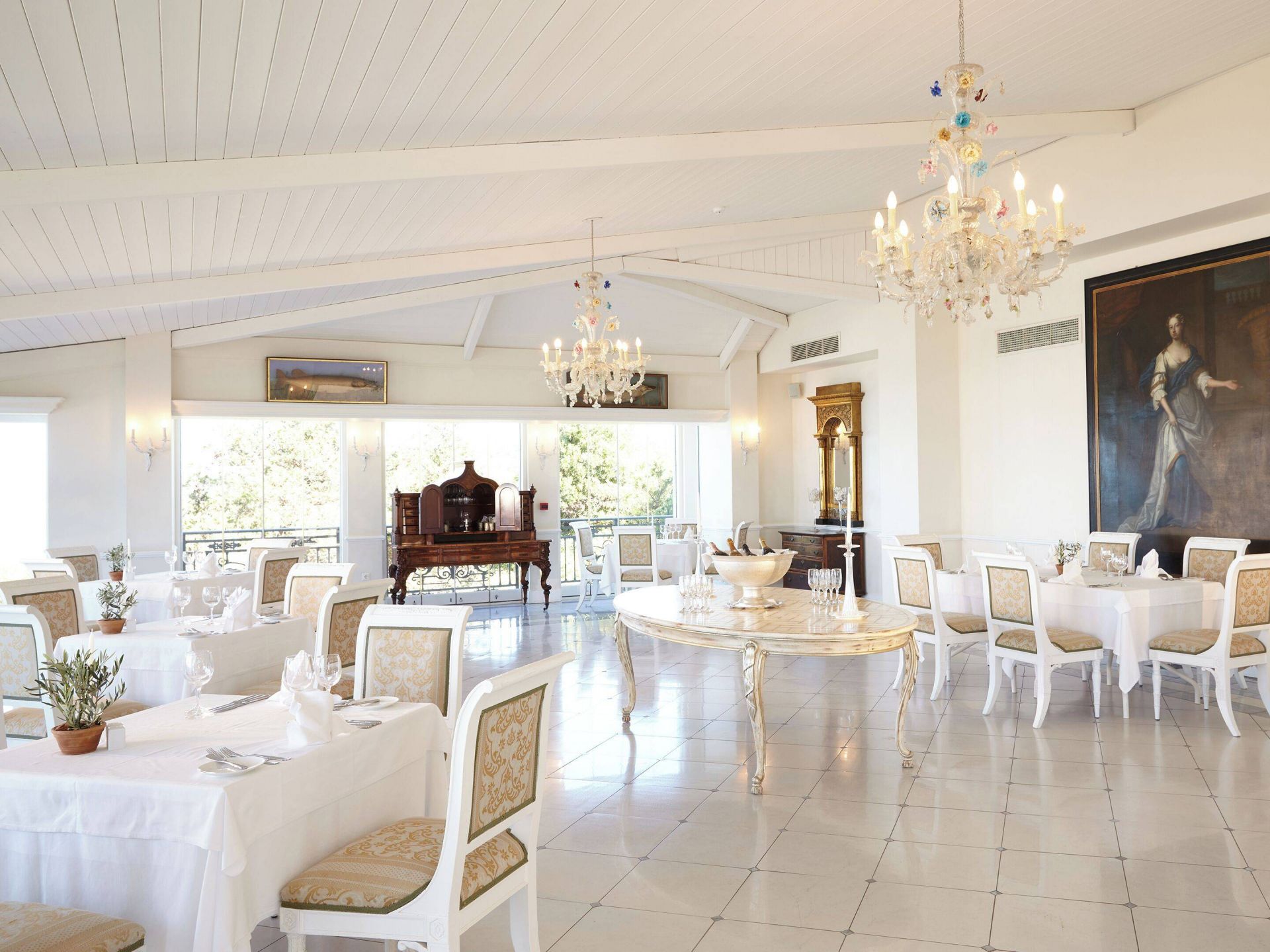 Mandola Rosa, A Grecotel Resort to Live at Riviera Olympia en Greece