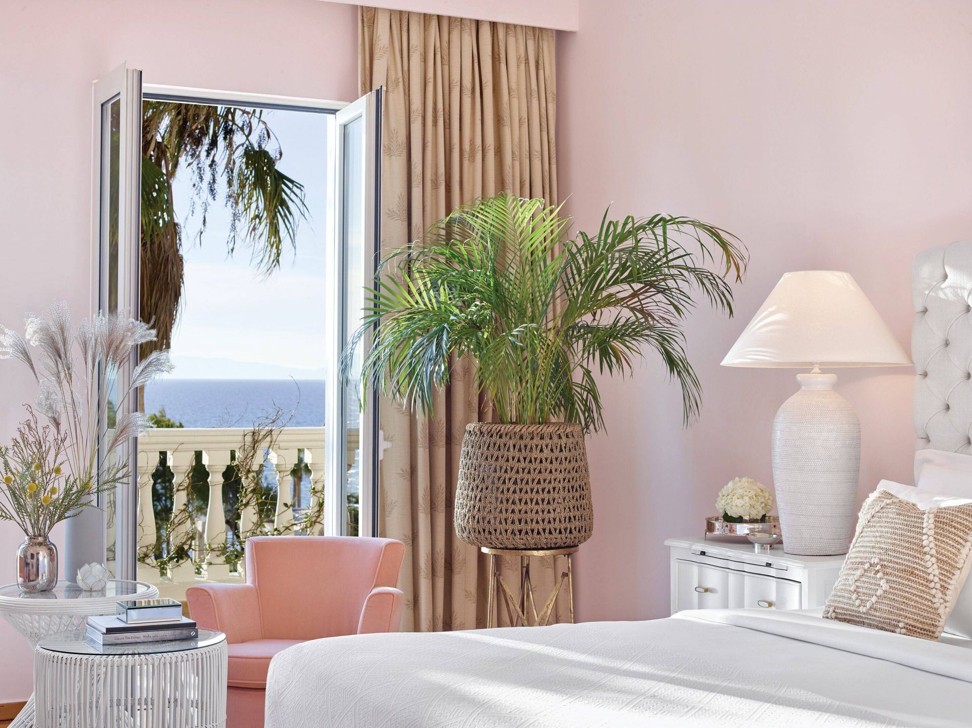 Mandola Rosa, A Grecotel Resort to Live at Riviera Olympia en Greece