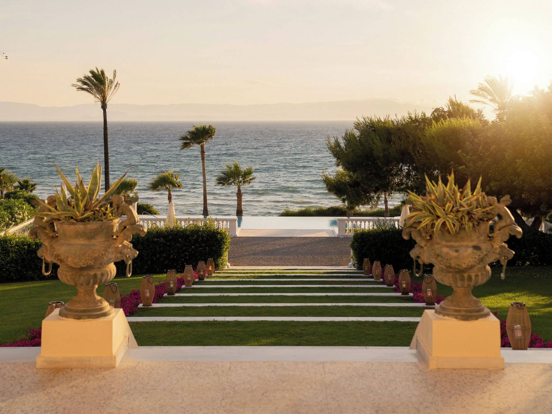Mandola Rosa, A Grecotel Resort to Live at Riviera Olympia en Greece